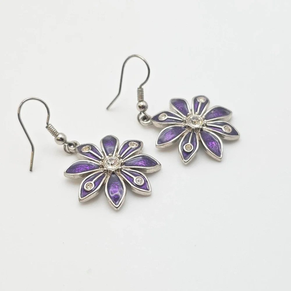 Signed C Earrings Purple Enamel Flower Clear Crystal Accents Dangle Silver‎ Tone